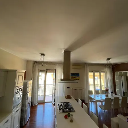 La Gemma Rossa By Travel With Gianni Apartment