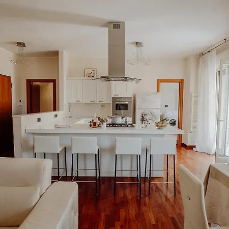 Apartament La Gemma Rossa By Travel With Gianni Monopoli
